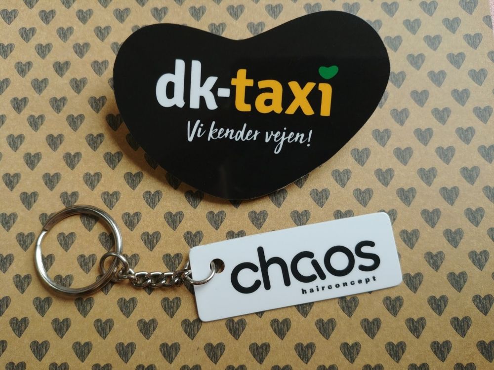 customized plastic badges